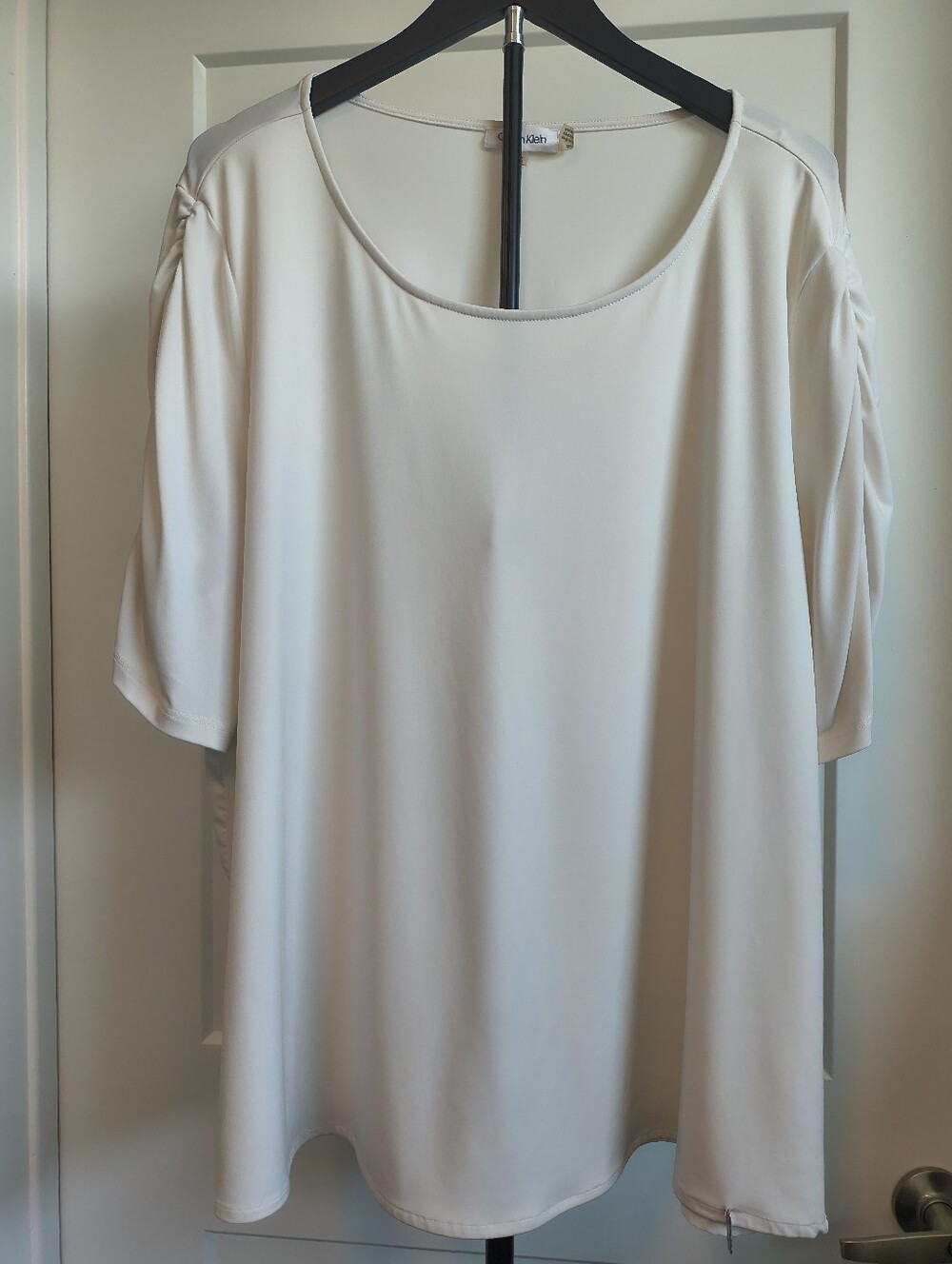 Calvin Klein Plus Size 2X Lined White Classic Ruched Pleated Short Sleeve Top